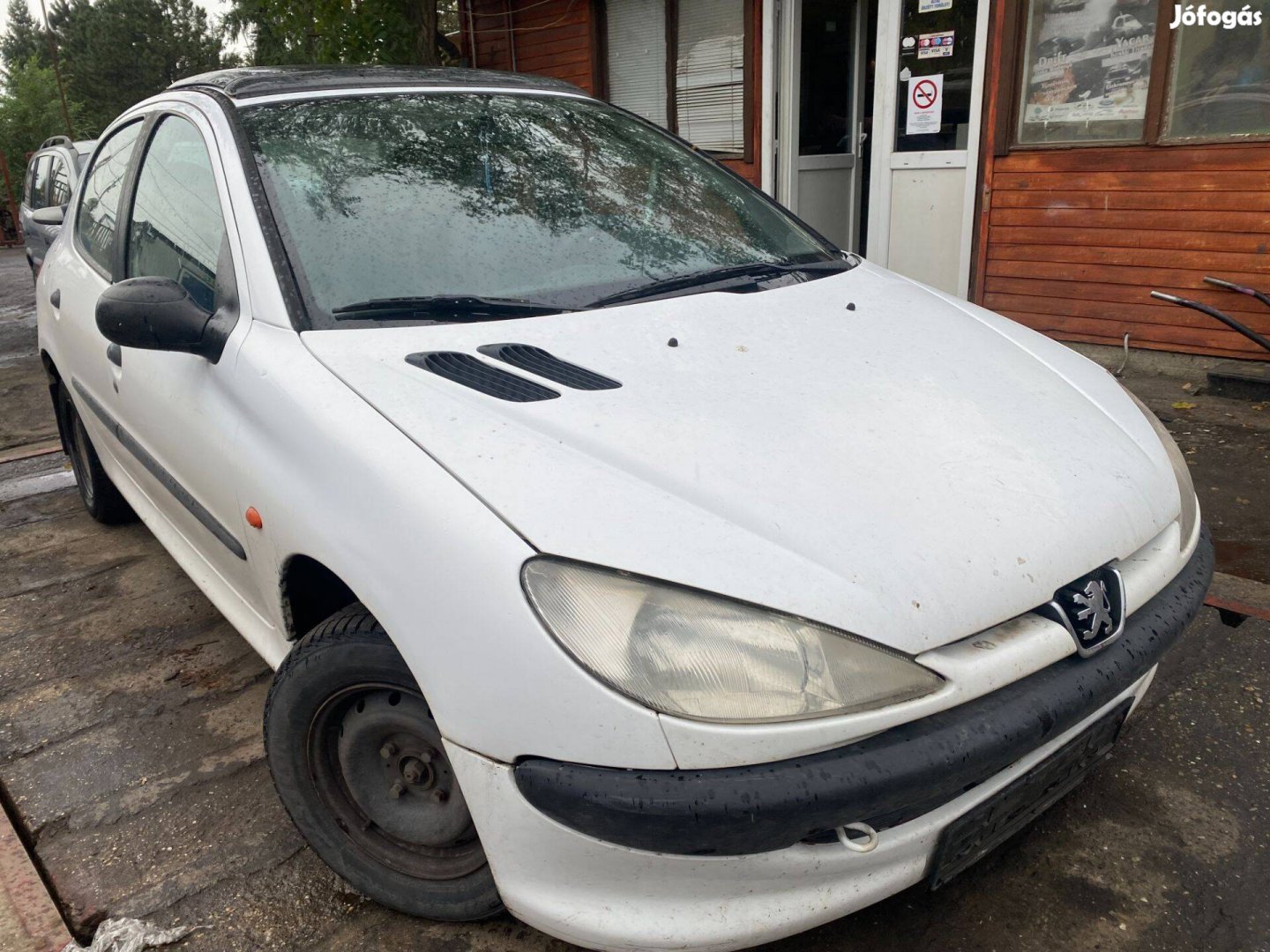 Peugeot 206 1.4i (1999) 10FS8U Alkatrészek #M1564