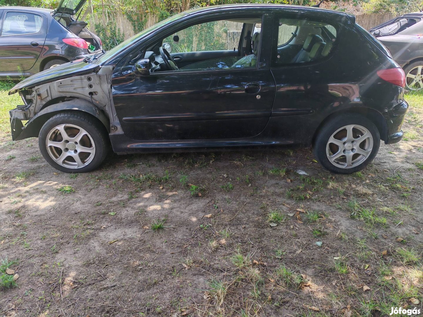 Peugeot 206 1.6 16V alkatrészek 