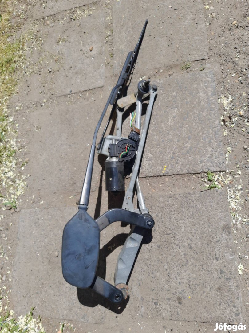 Peugeot 206 3 karos ablaktörlő motor szerkezet 