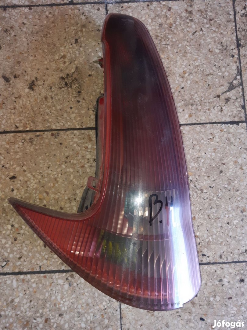 Peugeot 206 Bal Hátsó Lámpa