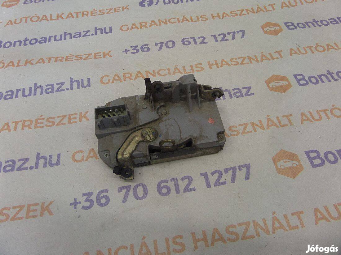 Peugeot 206 Eladó 3 ajtós jobb oldali ajtózár, centrálzár