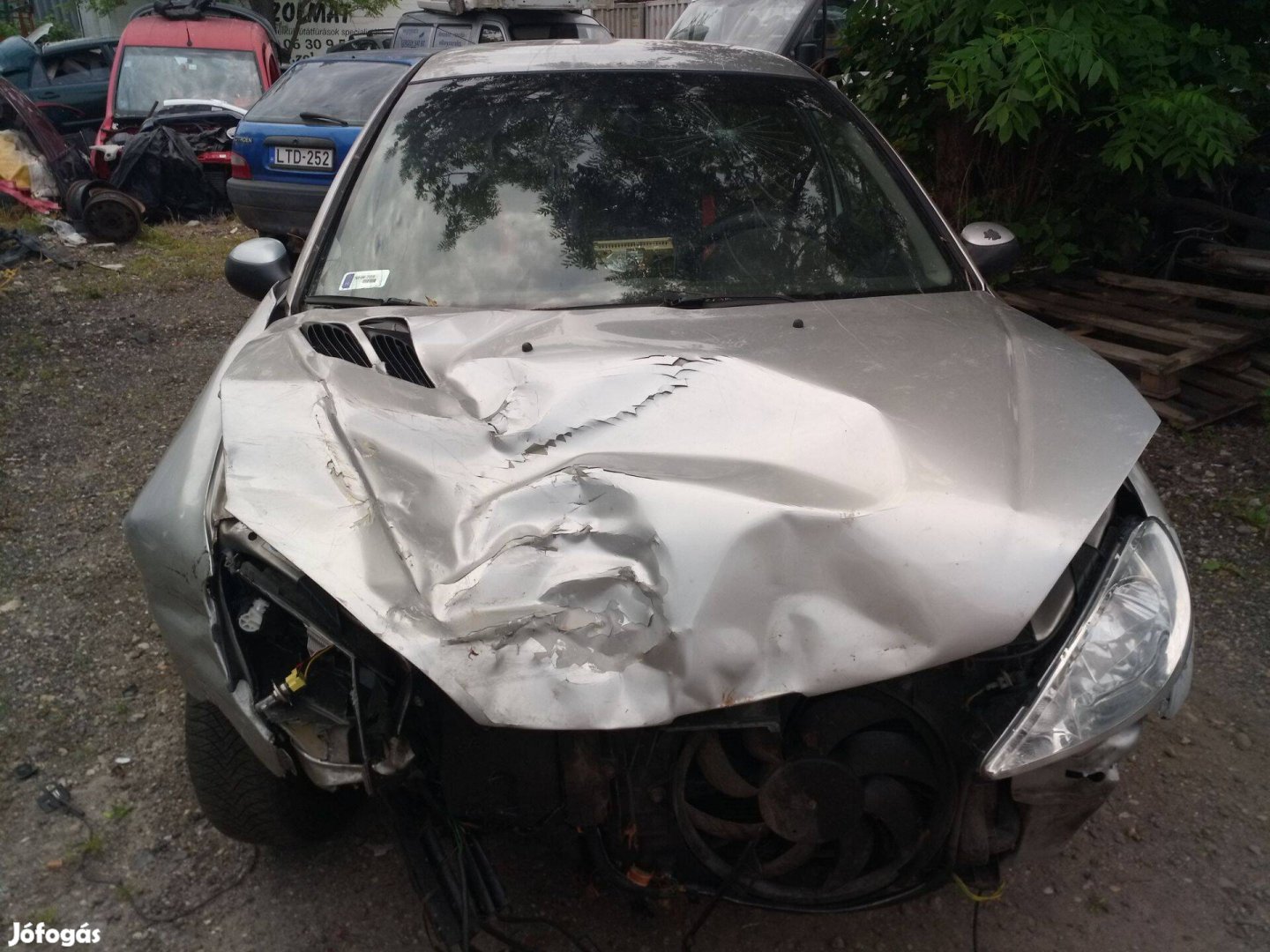 Peugeot 206 HDI futómű, lengőkar, gólyaláb, csonkállvány
