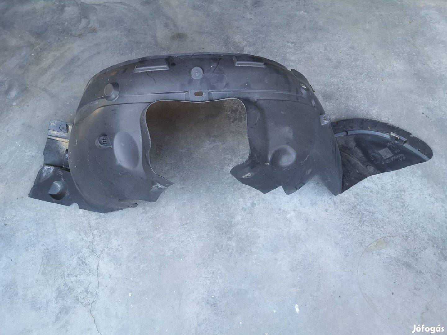 Peugeot 206 Plus bal első dobbetét kerékjárati műanyag 