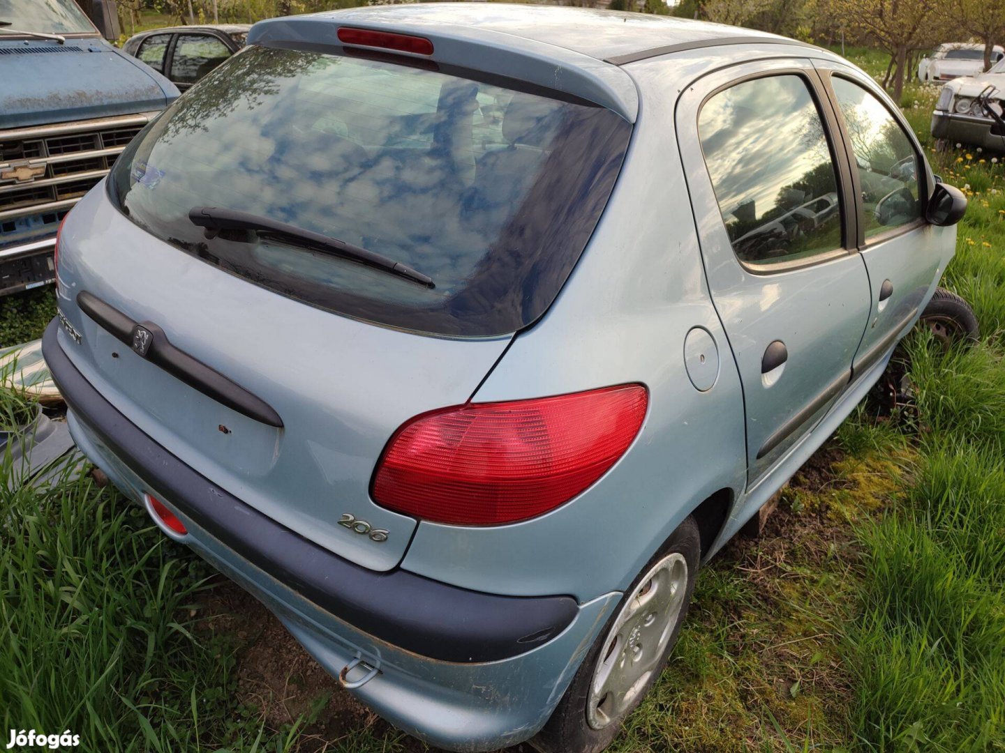 Peugeot 206 bontás