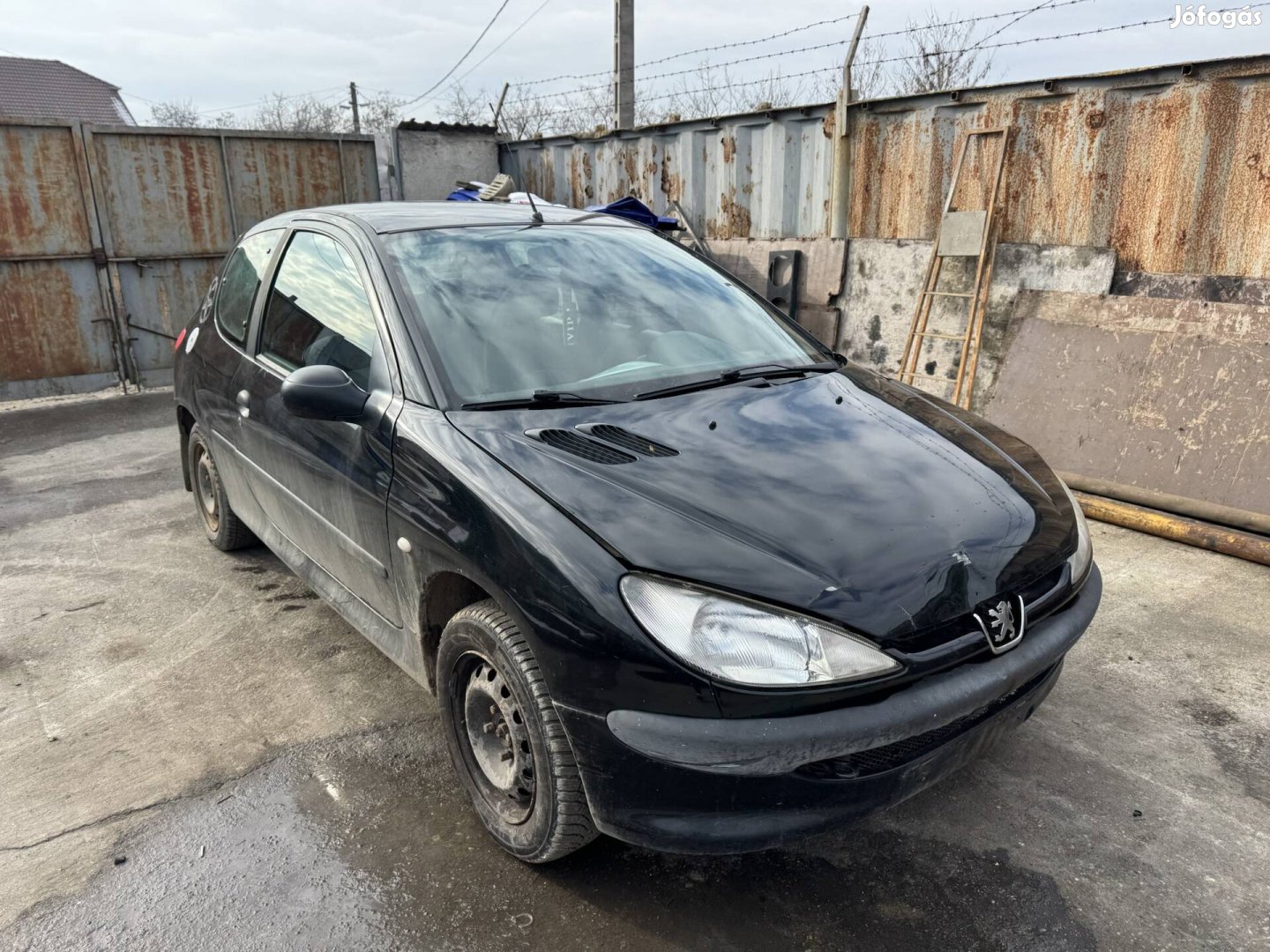 Peugeot 206 bontott alkatrészek