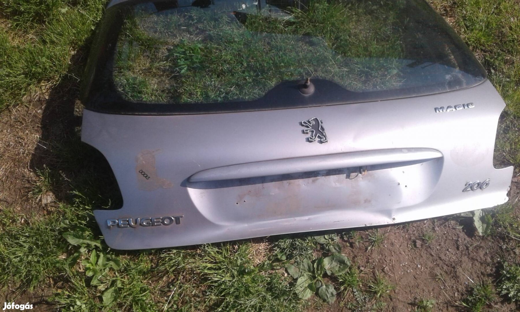 Peugeot 206 csomagtérajtó