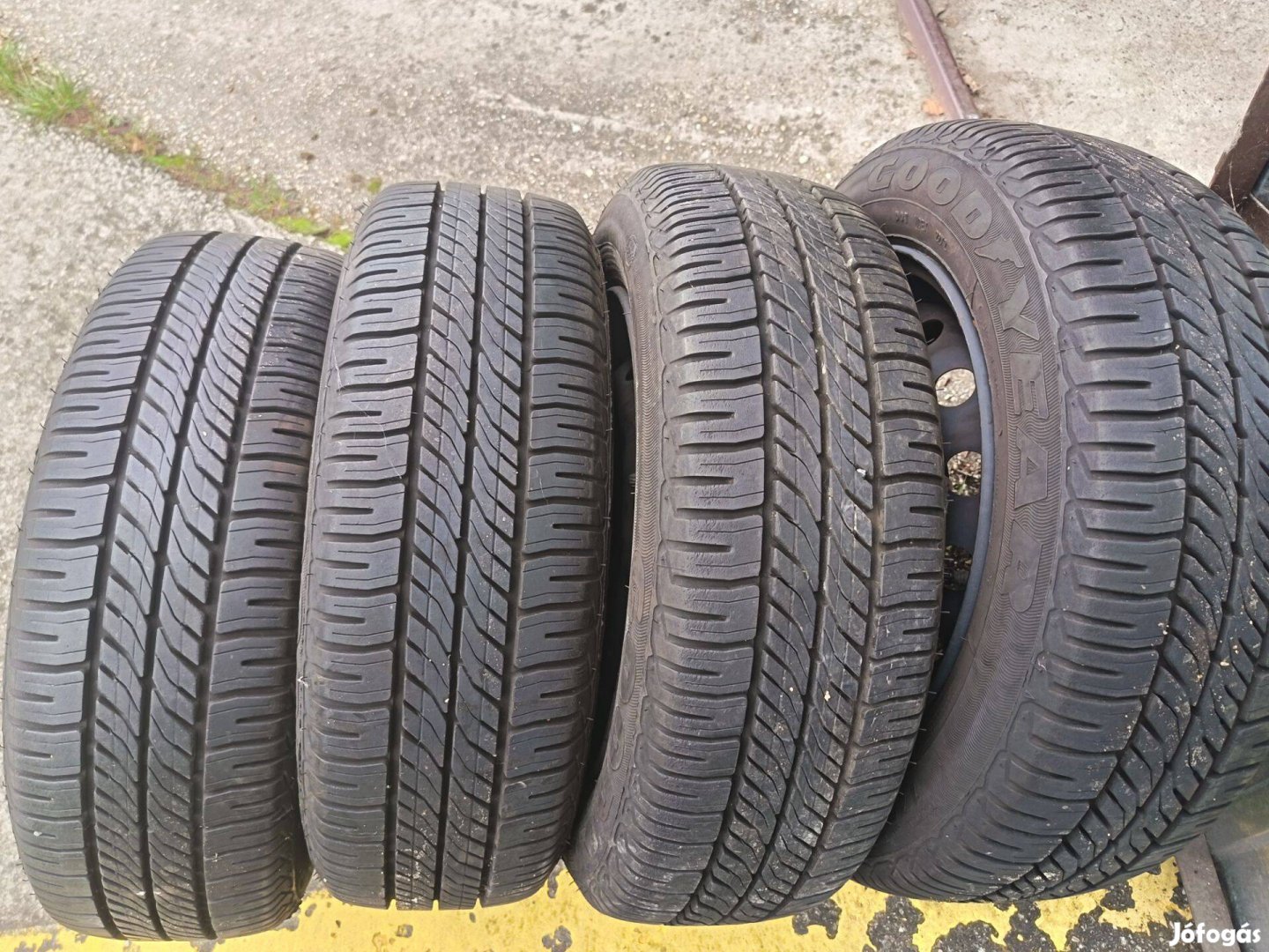 Peugeot 206 felnik régi de jó gumikkal olcsón