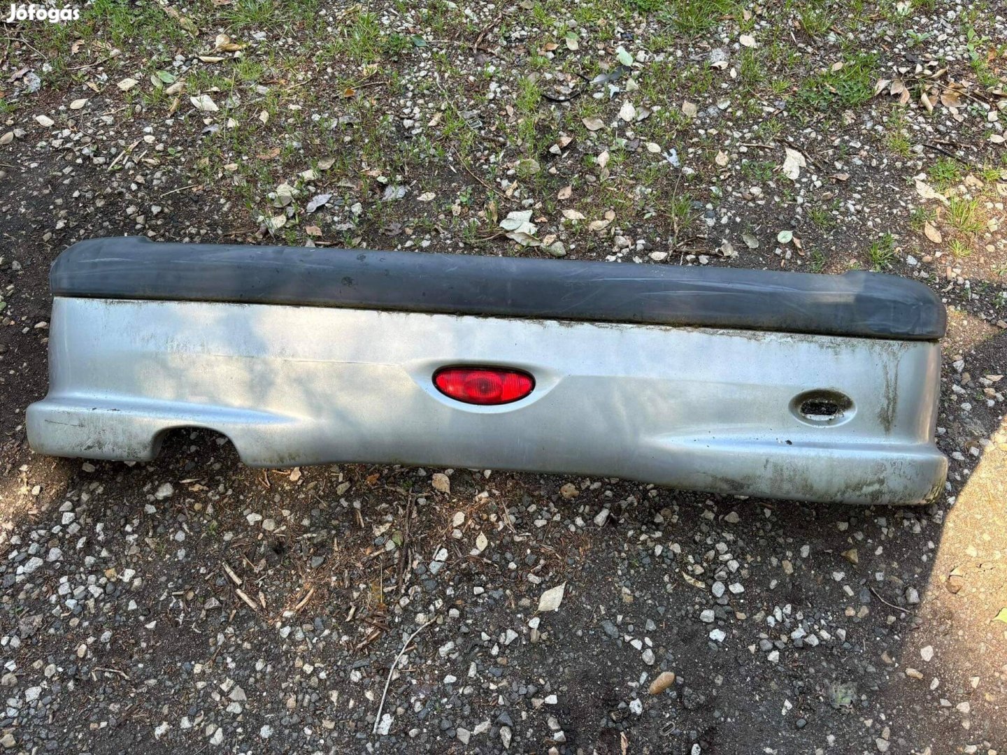 Peugeot 206 hátsó lökhárító ezüstös