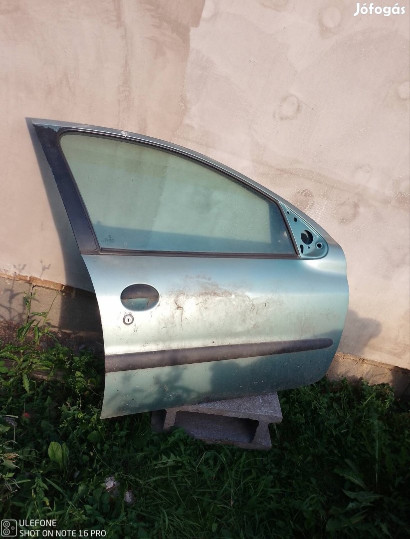 Peugeot 206 jobb első ajtó