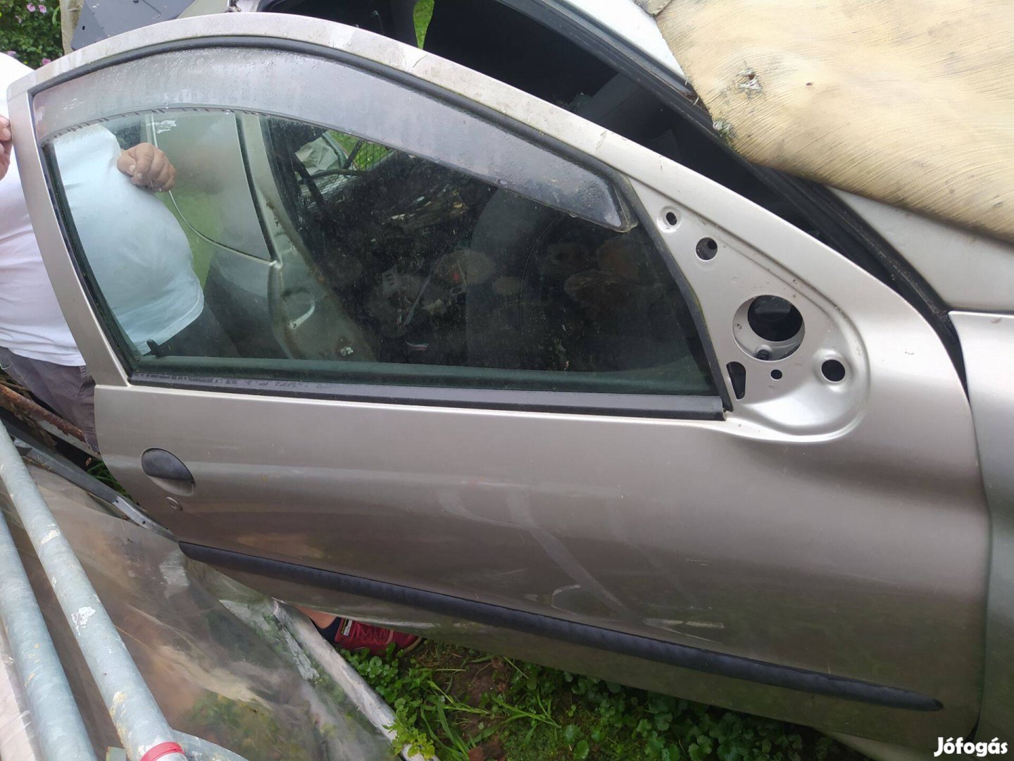 Peugeot 206 jobbos ajtó