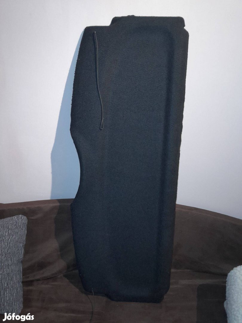 Peugeot 206 kalaptartó