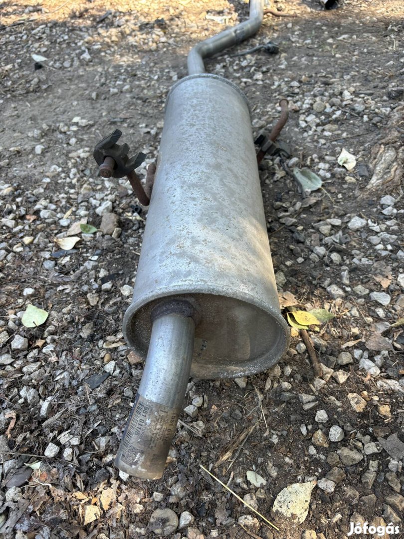 Peugeot 206 kipufogó rendszer hátsó dob