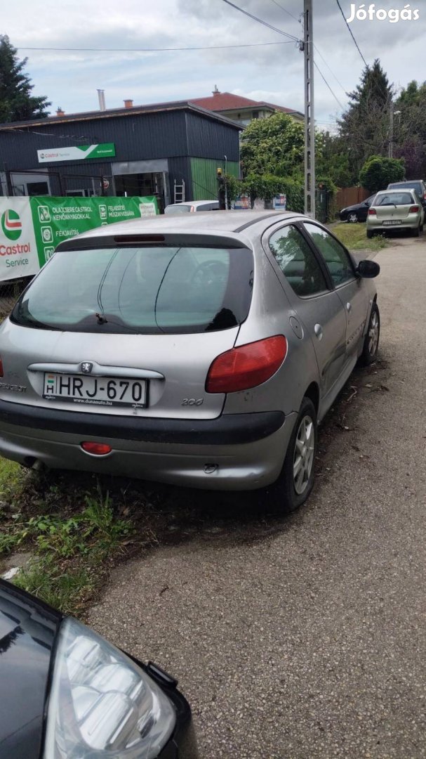 Peugeot 206 kuplunghibás lejárt műszakival olcsón eladó