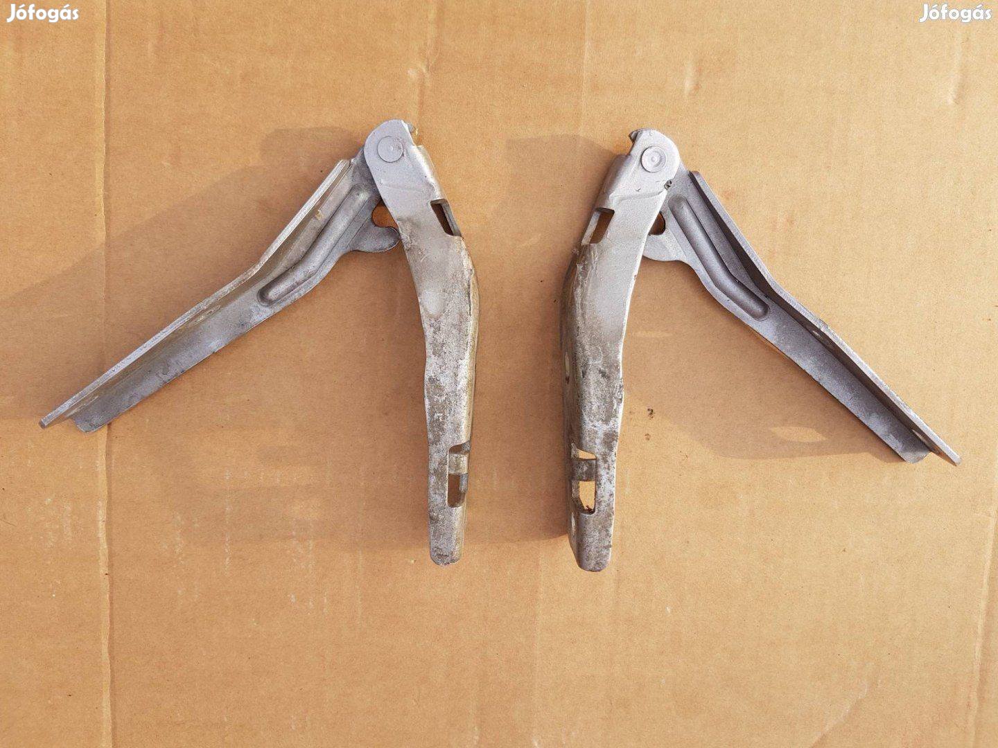 Peugeot 206 motorháztető zsanér párban