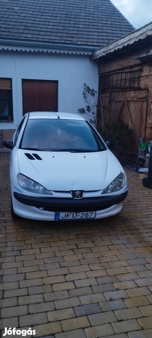 Peugeot 206 van eladó 