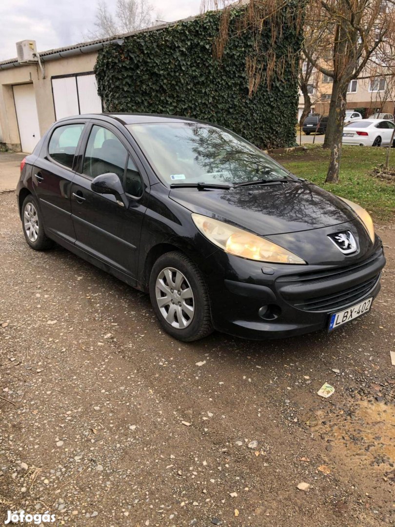 Peugeot 207 1.4 16V Sporty