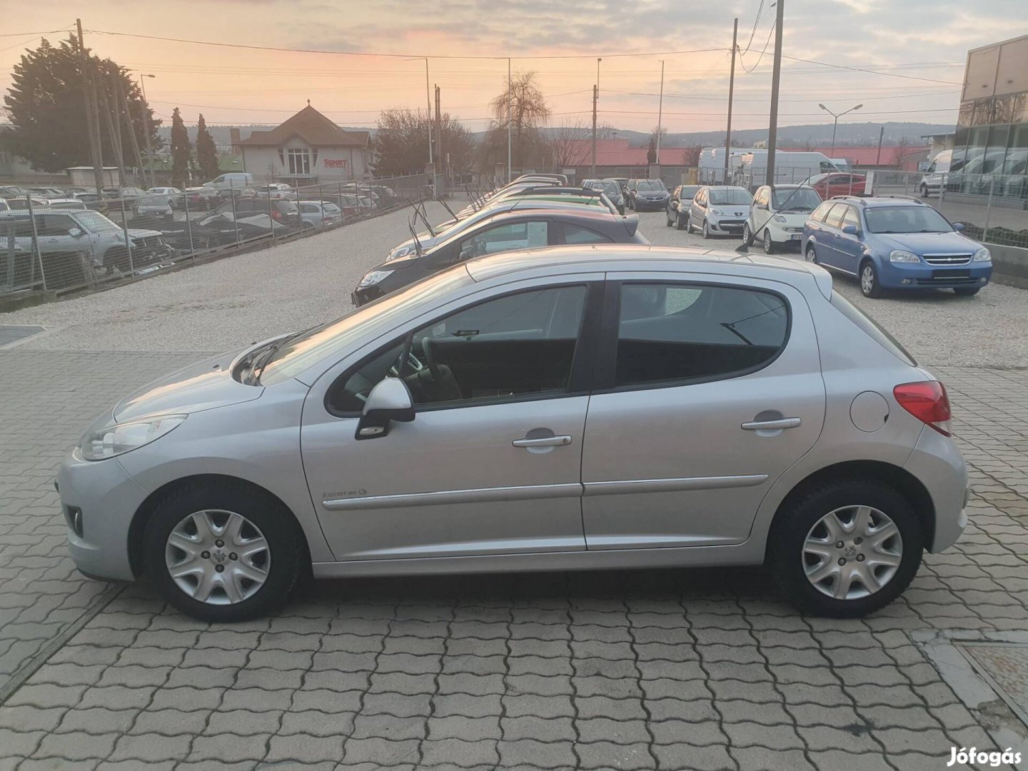 Peugeot 207 1.4 VTi Active 141000km klima 1tulaj