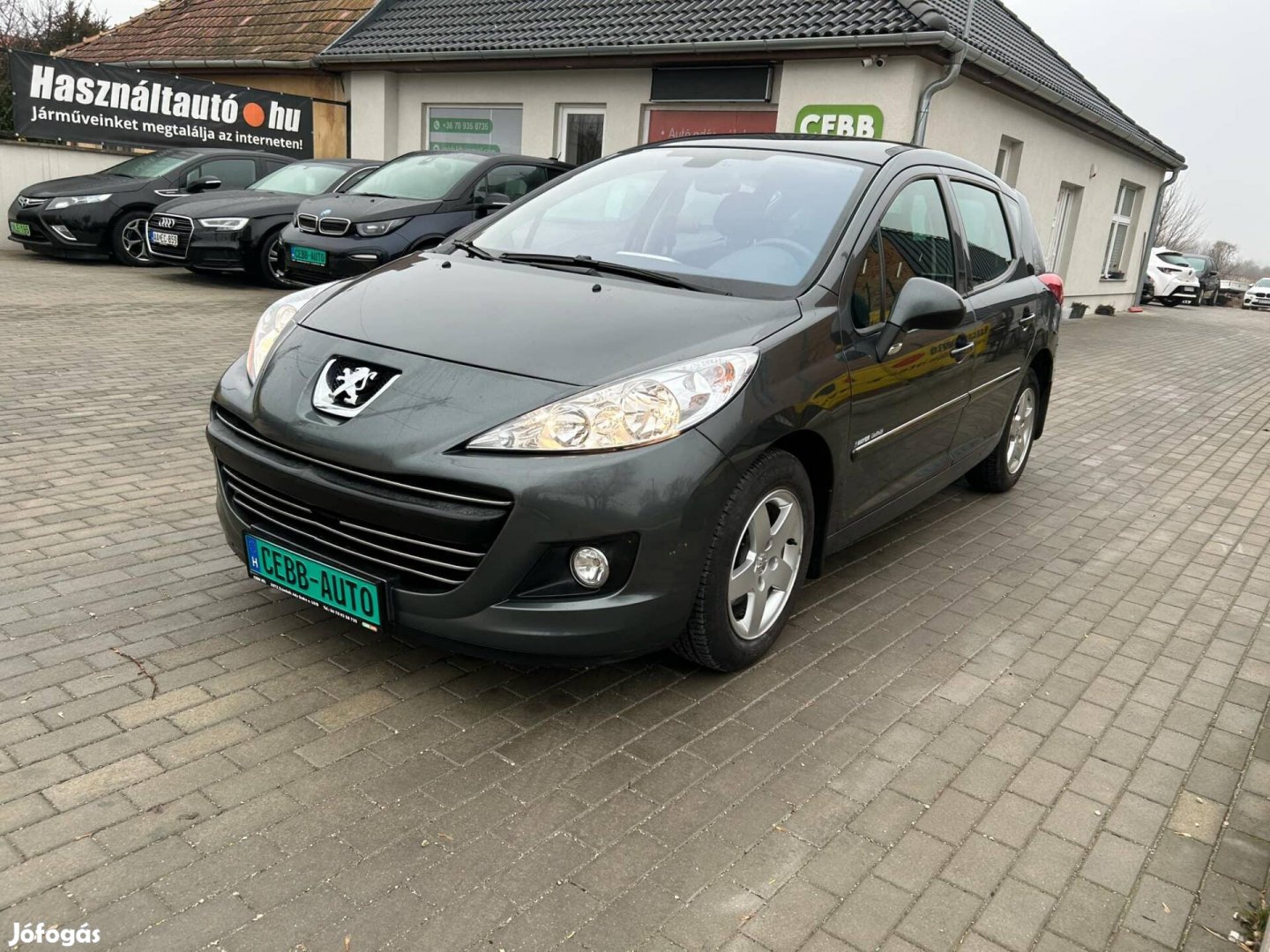 Peugeot 207 1.4 VTi Urban Friss vizsga és szerviz