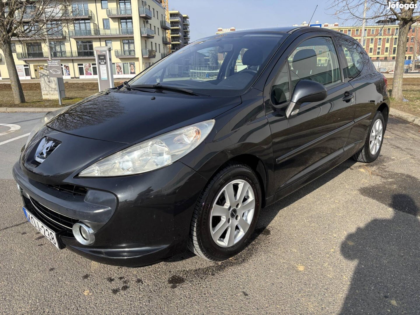 Peugeot 207 1.6 VTi Feline üvegtetös