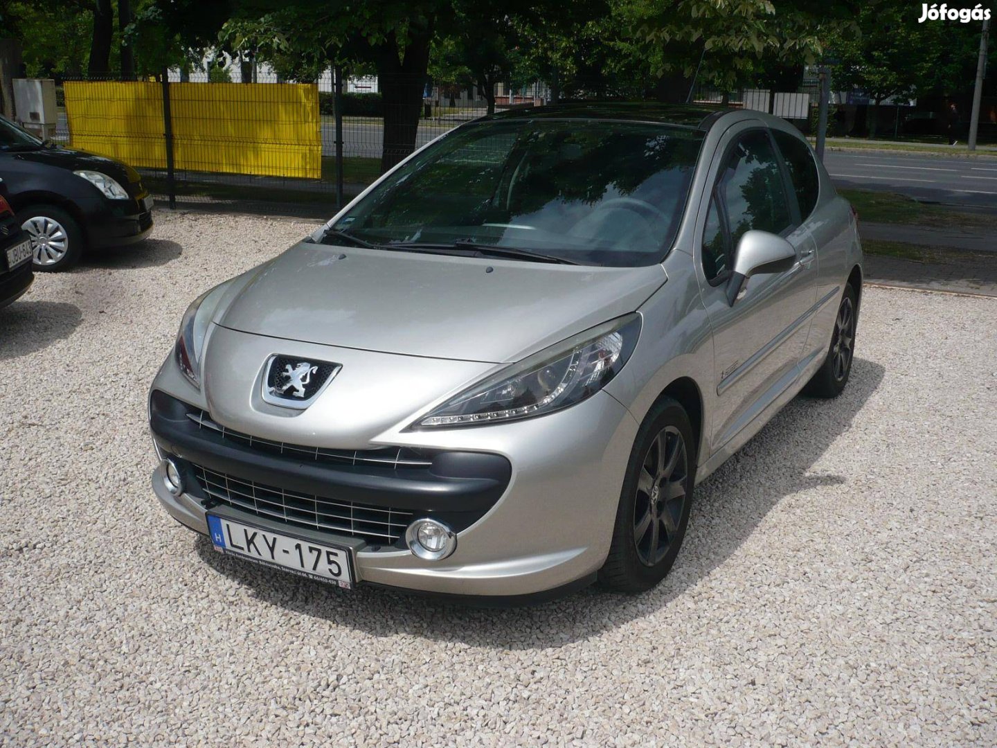 Peugeot 207 1.6 VTi Premium Magyarországi!