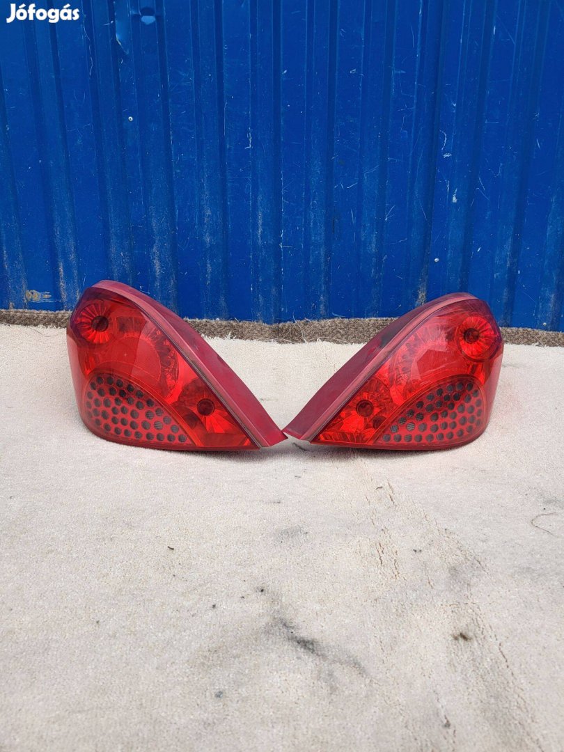 Peugeot 207 CC gyári 9680179080 jobb hátsó lámpa, bal 9680231380