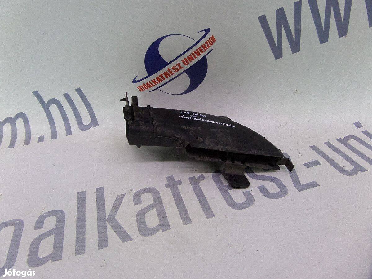Peugeot 207 Eladó egy 207 légszűrő cső első darabja amit egy 1.6 HDI m