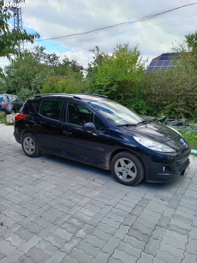 Peugeot 207 SW 1.4 Urban Friss Vizsga.Klíma. Panorámatető