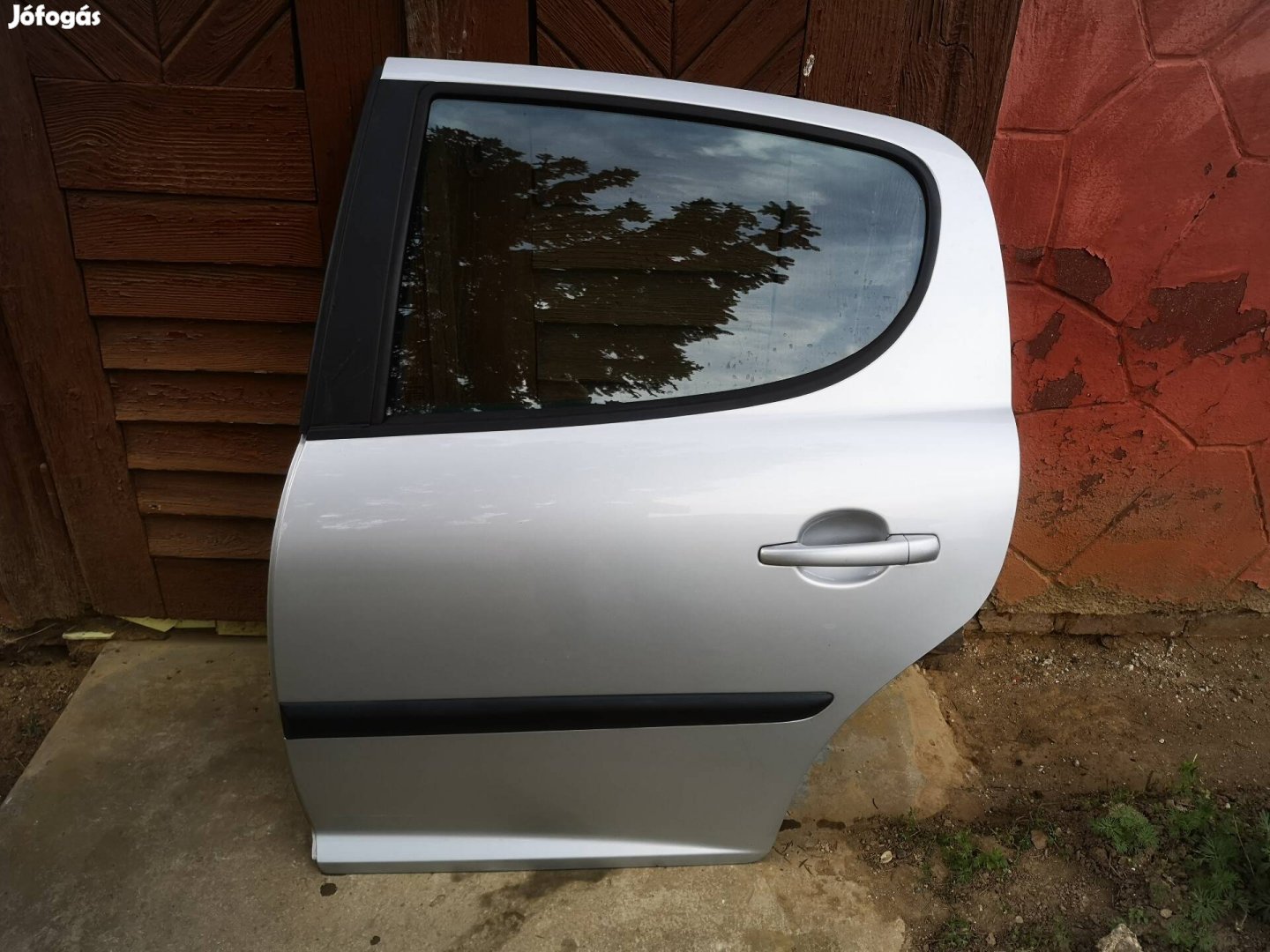 Peugeot 207 bal hátsó ajtó 