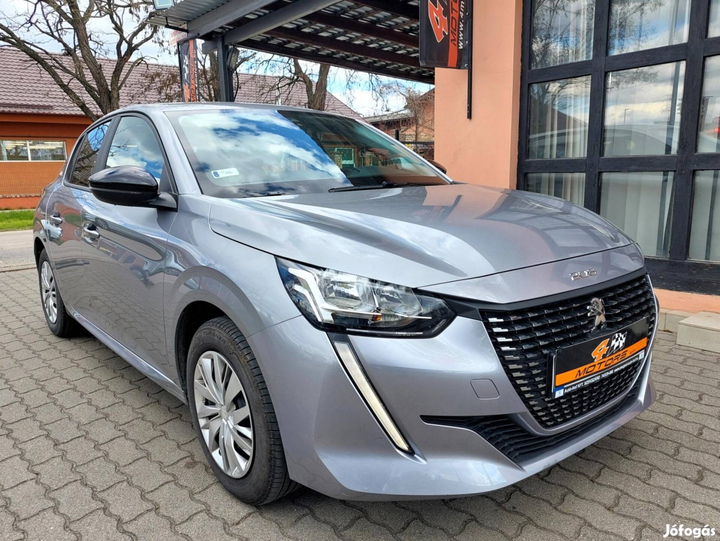 Peugeot 208 1.2 Puretech Active Pack 11.600KM!...