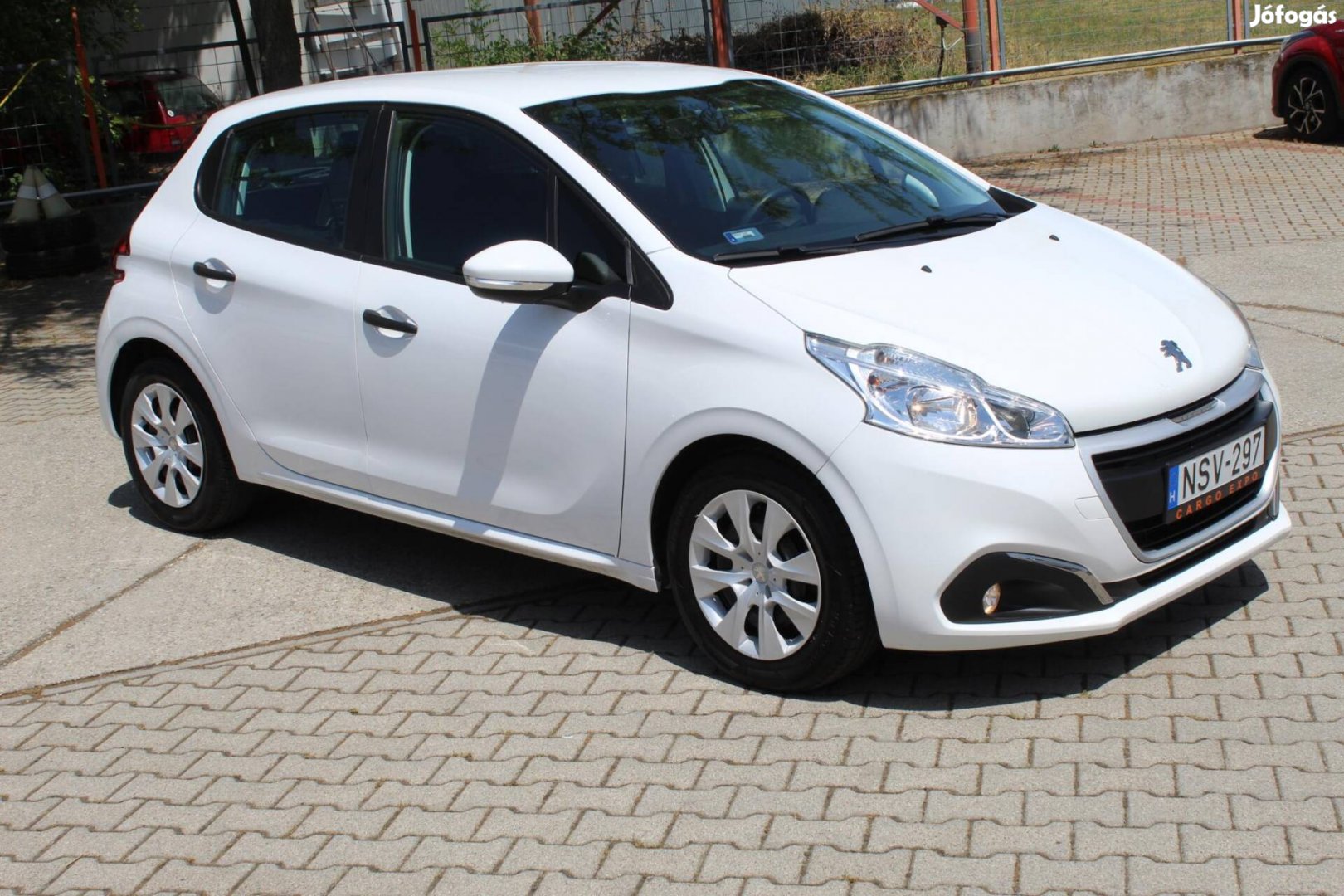 Peugeot 208 1.6 Bluehdi Van 75LE/ Magyar/ 6Xlég...