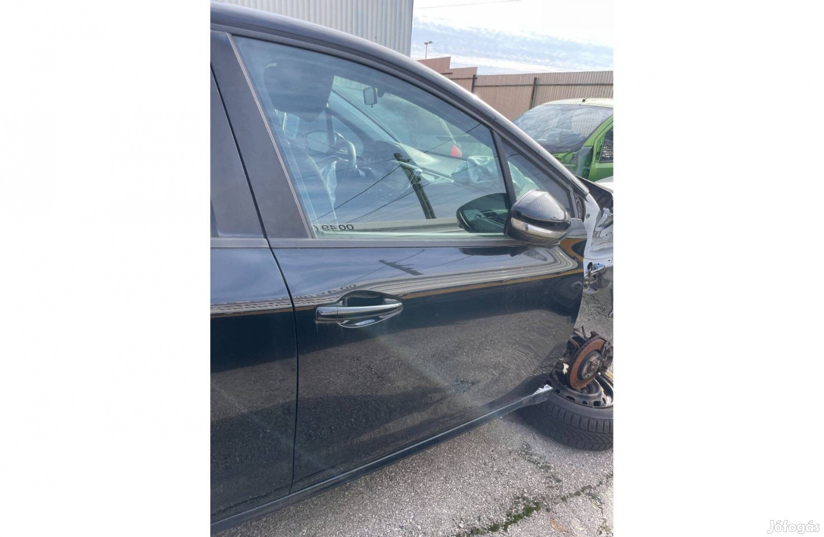 Peugeot 208 2012-2017 Jobb első ajtó fekete színben eladó