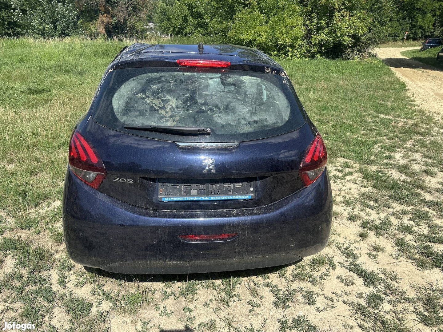 Peugeot 208 2019 1.2 (110 le ) alkatrészek eladok.