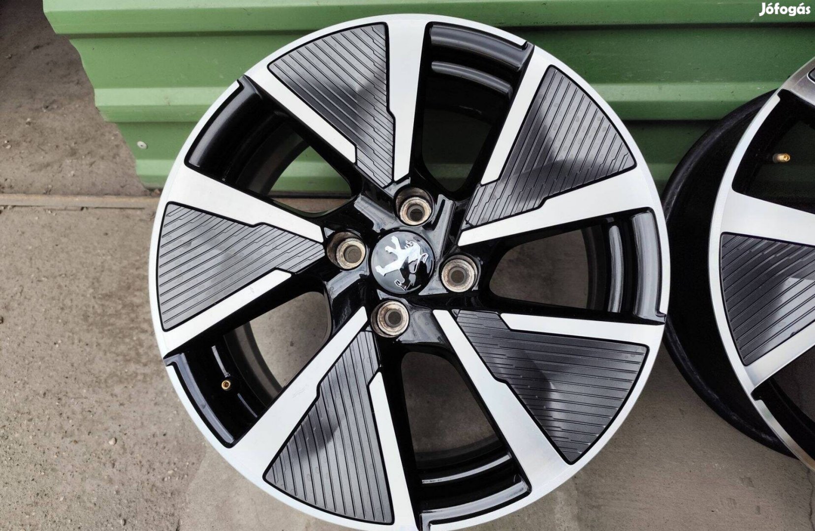 Peugeot 208 301 opel Corsa f gyári alufelni 4x108 17"