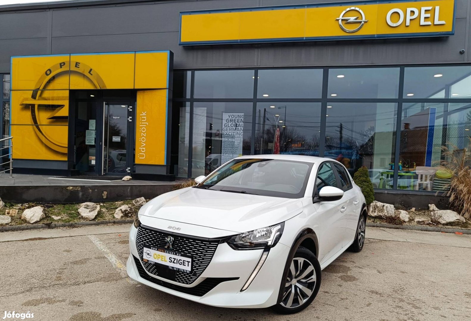 Peugeot 208 e208 50kWh Active 1 Év Garanciával!