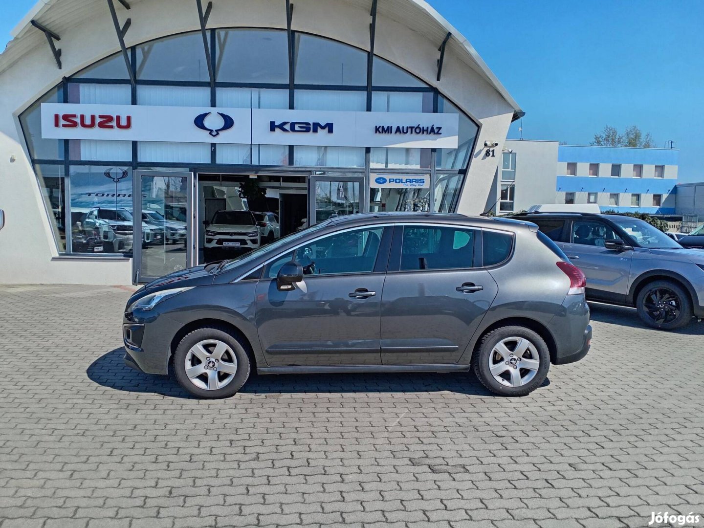 Peugeot 3008 1.6 Bluehdi Active Téli-Nyári Gumi...