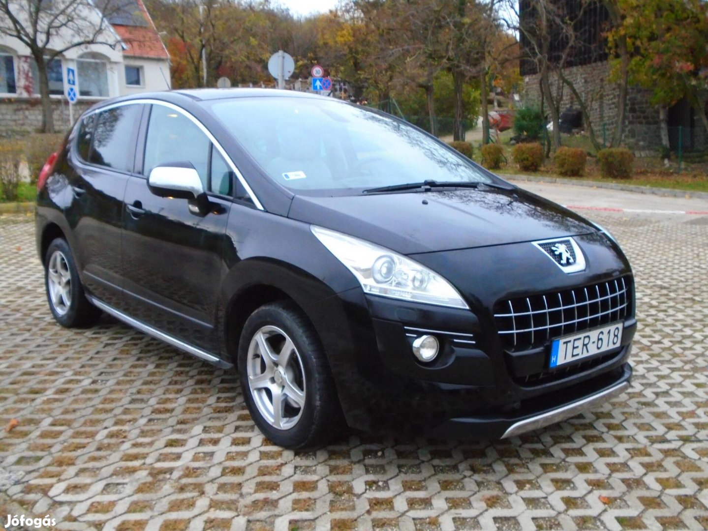 Peugeot 3008 1.6 Thp Premium Megkímélt kevés ki...