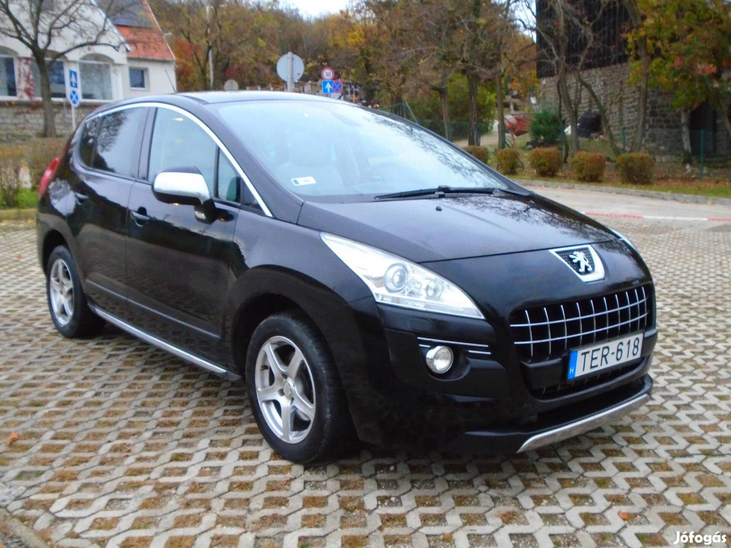 Peugeot 3008 1.6 Thp Premium Megkímélt kevés ki...