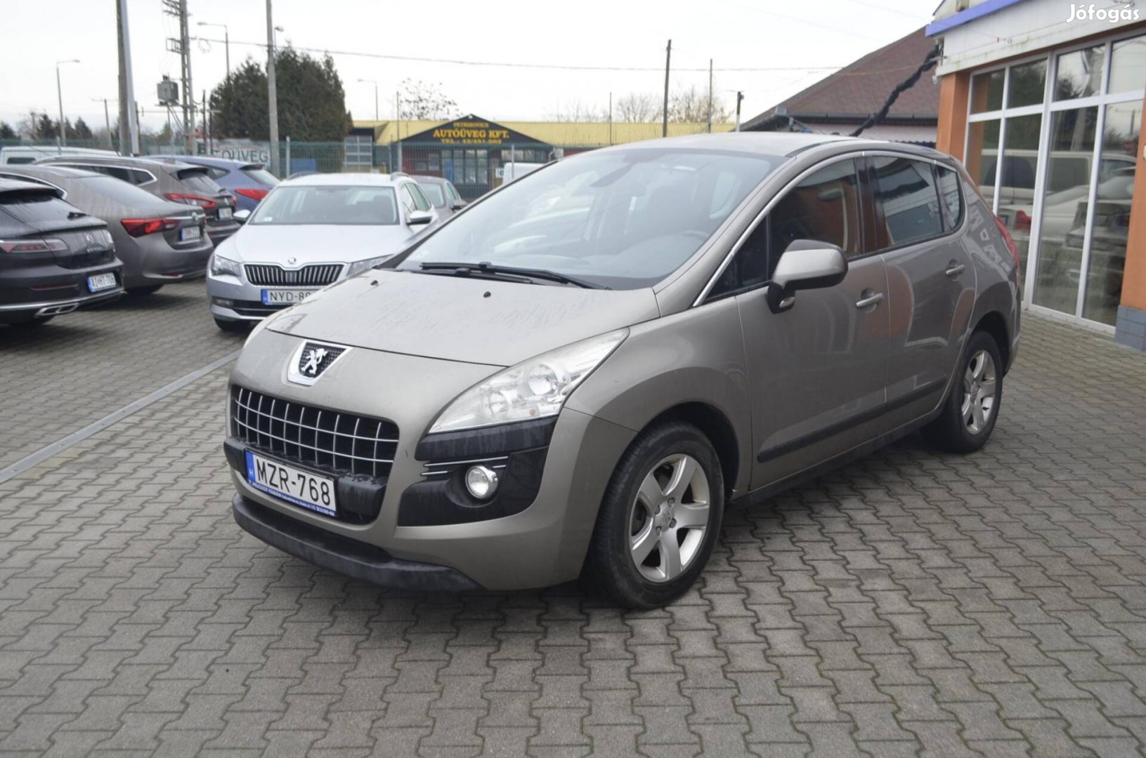 Peugeot 3008 1.6 e-HDi Premium 2TR Automata ! R...