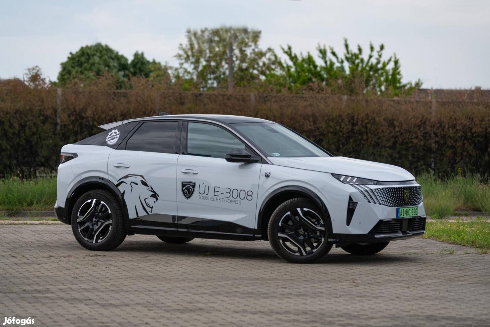 Peugeot 3008 e3008 73kWh GT (Automata)
