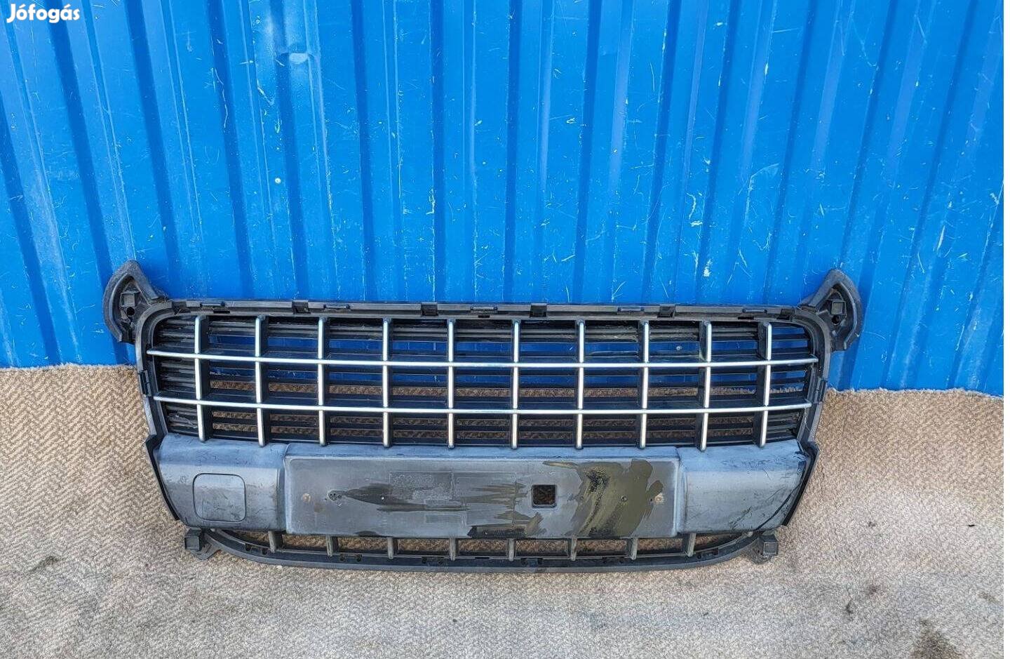 Peugeot 3008 gyári 9685628677, 9685626377 hűtőrács