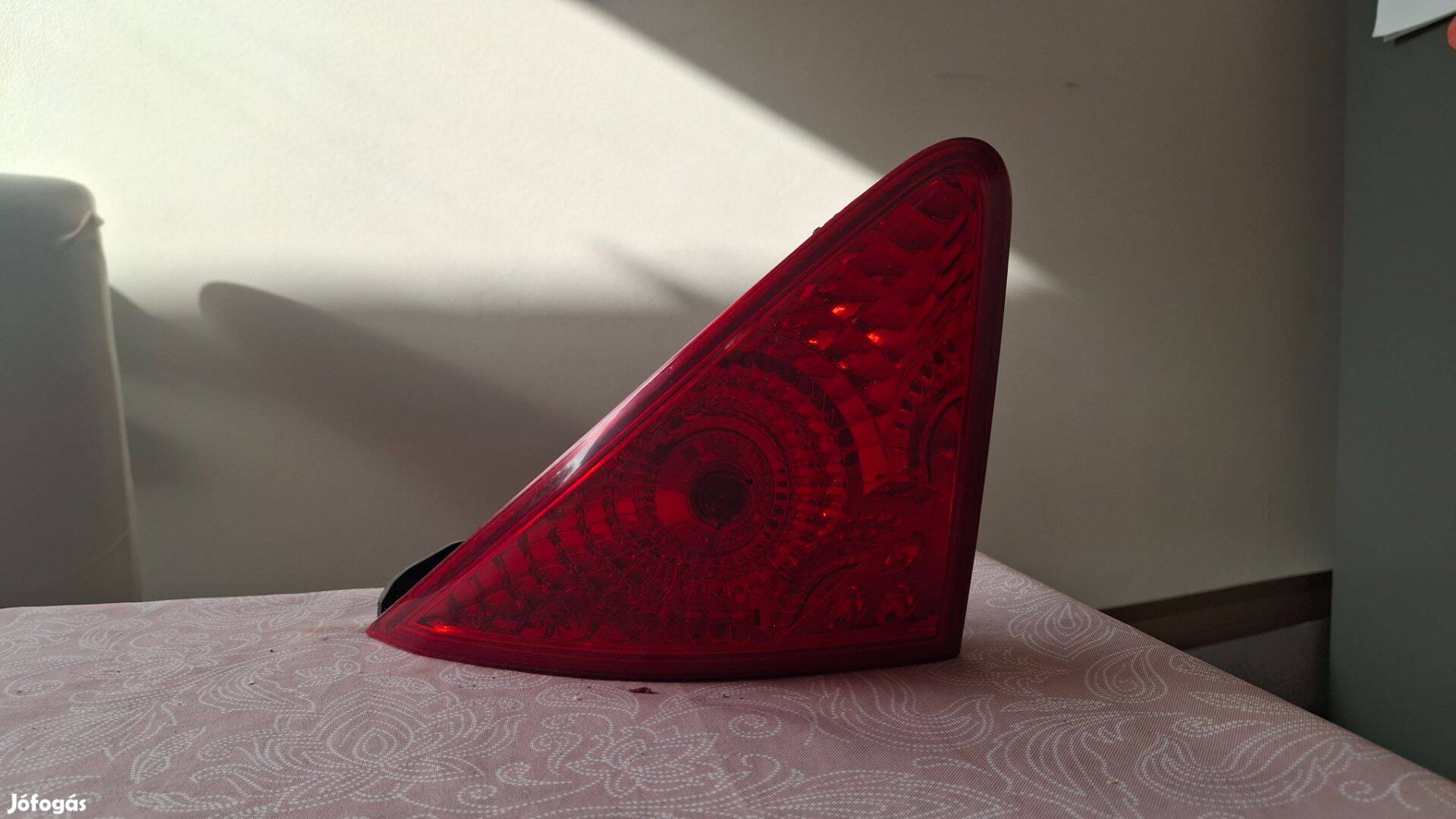 Peugeot 3008 lámpa eladó