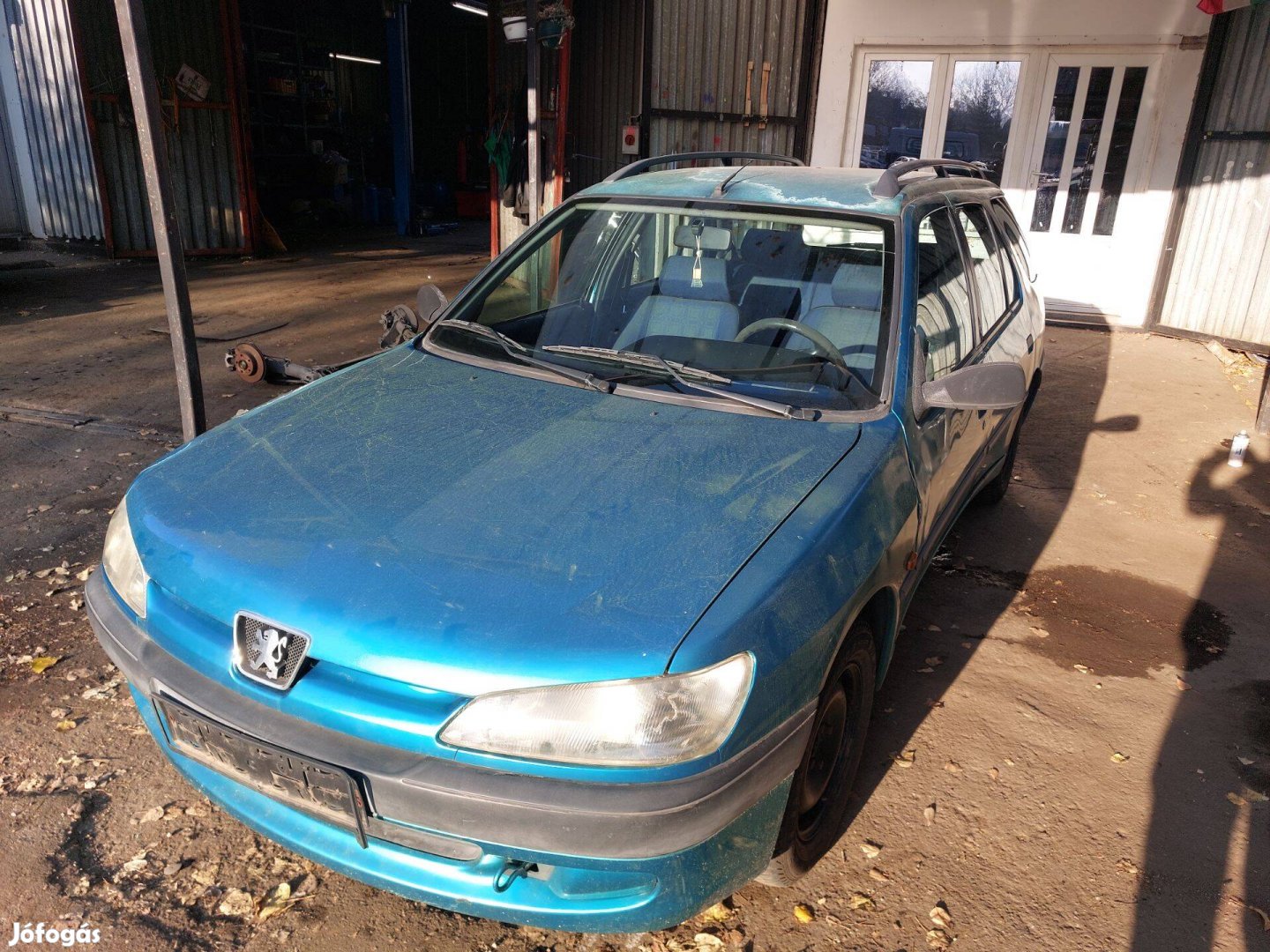 Peugeot 306 1.4 alkatrészei