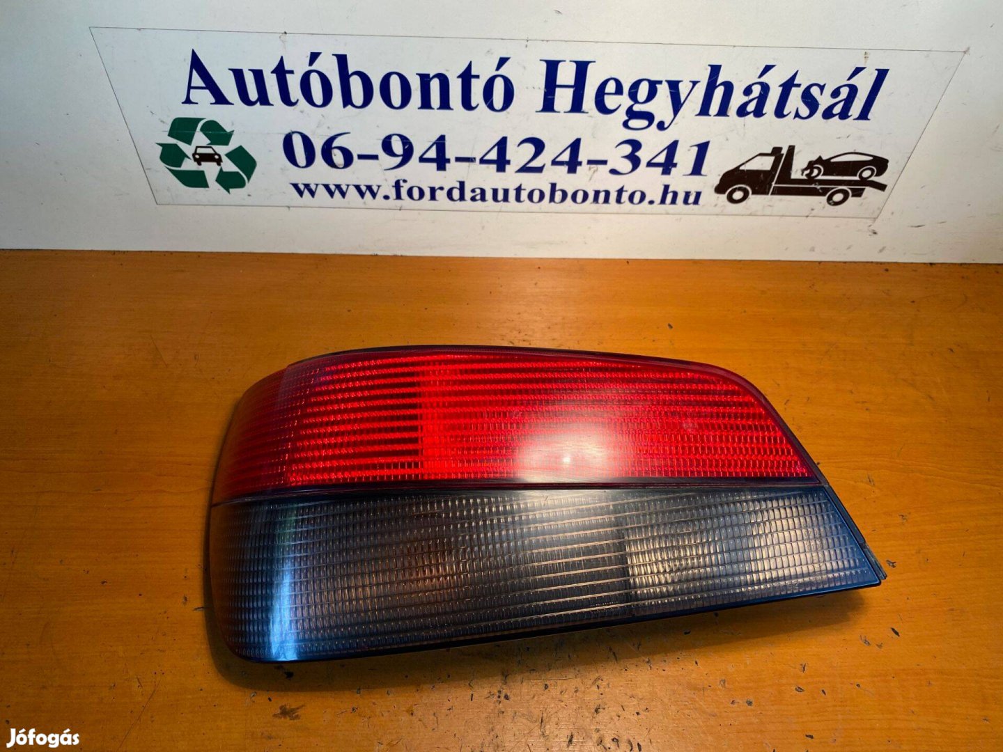 Peugeot 306 bal hátsó lámpa