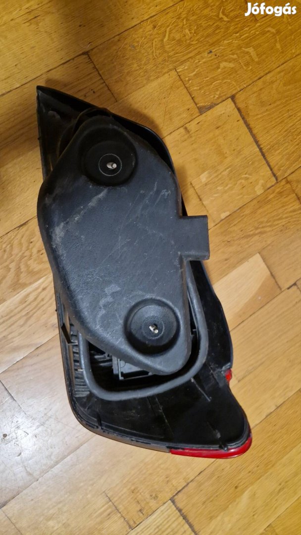 Peugeot 306 bal hátsó lámpa
