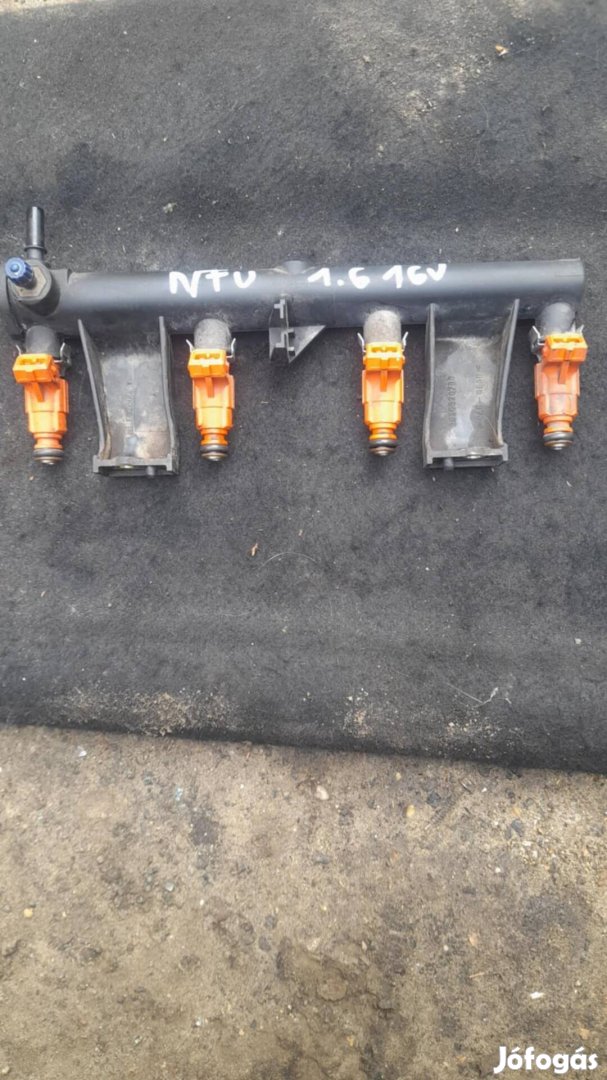 Peugeot 307 1.6 16v injektor 