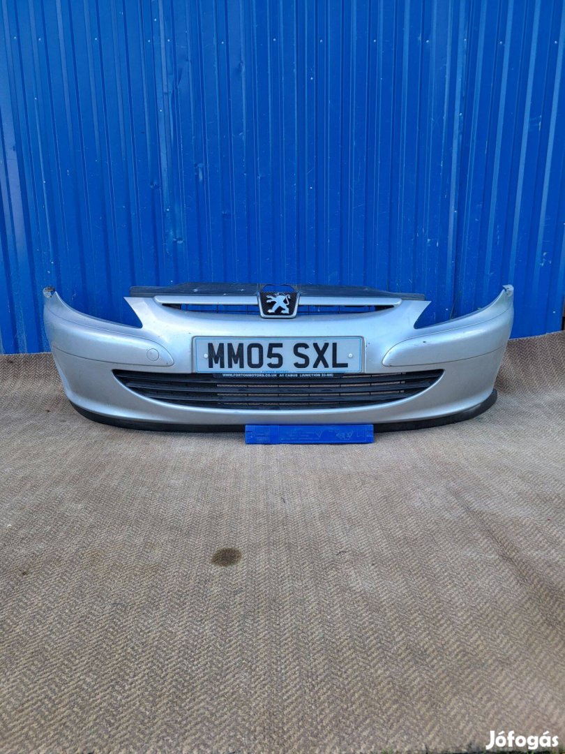 Peugeot 307 2000- gyári 9643067477 első lökhárító