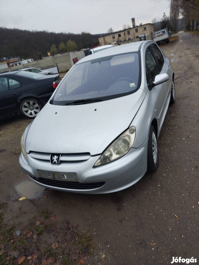 Peugeot 307 2.0 hdi minden alkatrésze 