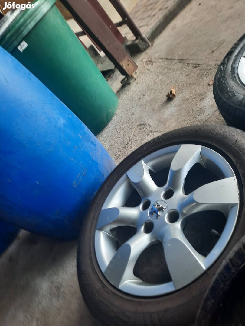 Peugeot 307 Alufelni nyári gumikkal 