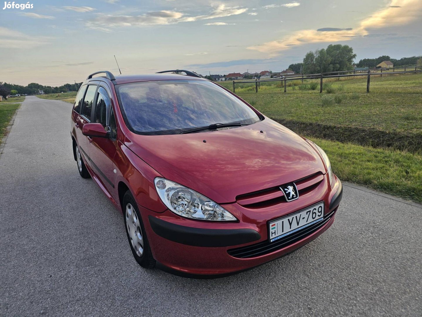 Peugeot 307 Break 1.4 16V Profil Garantált 1000...