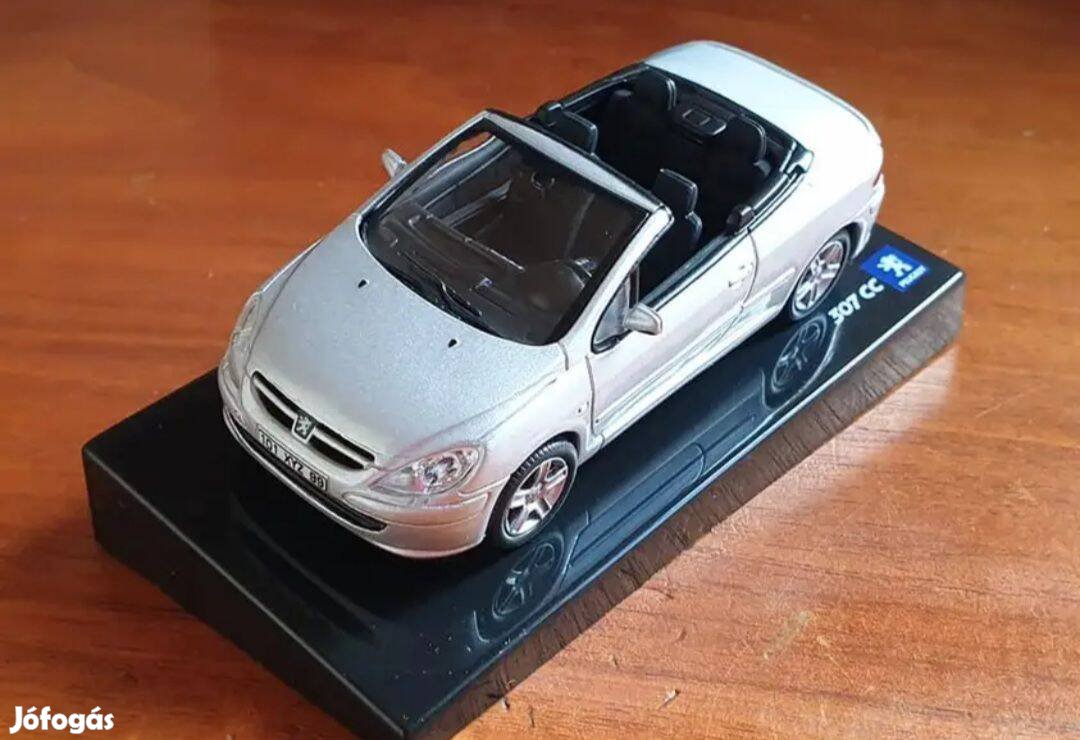 Peugeot 307 CC DEL Prado 1:43